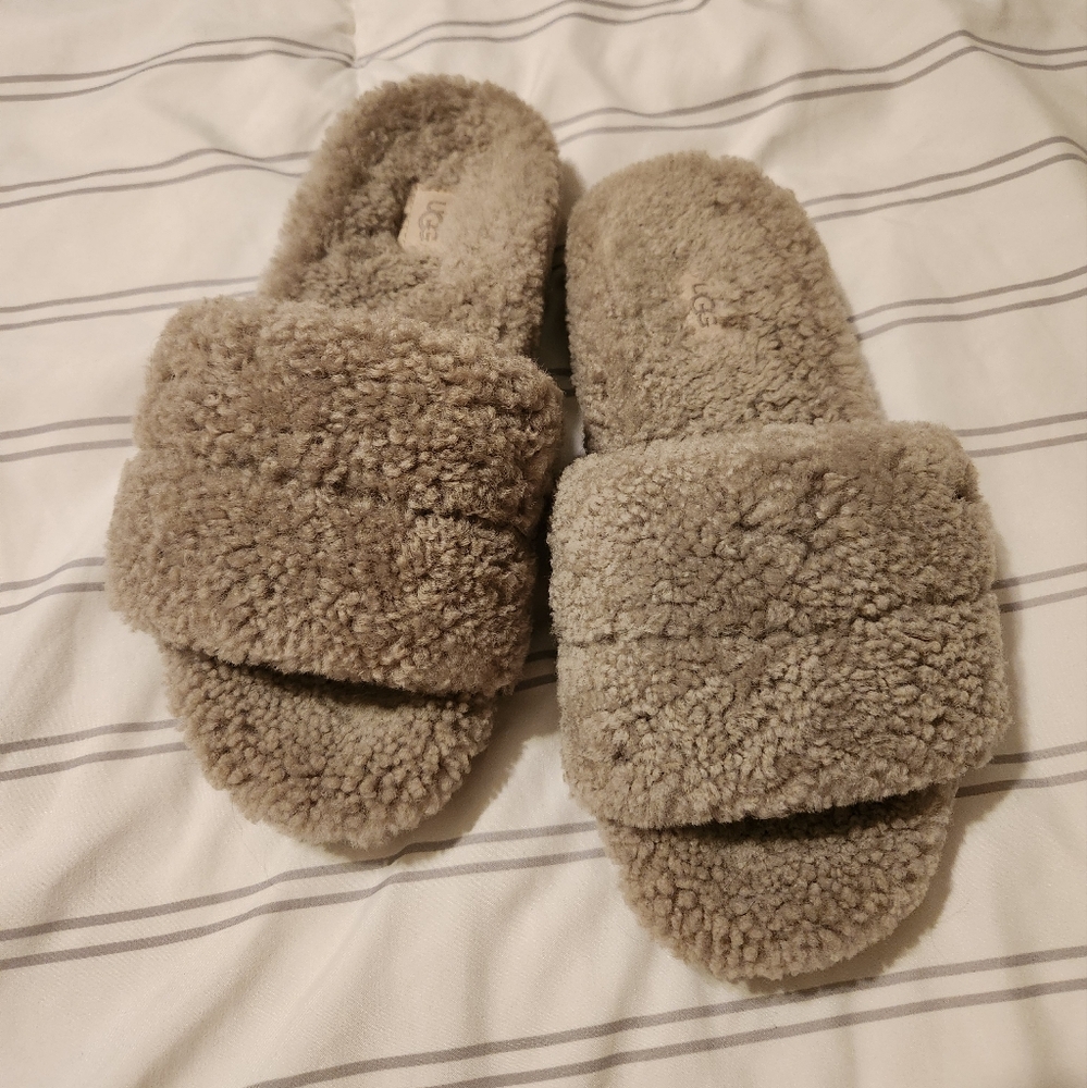 UGG Women's Fuzz You Sheepskin Slide Slippers in Taupe